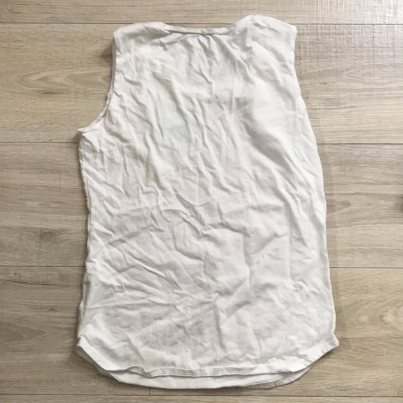 Old Navy Ombré Graphic Tee - Picture 2 of 4